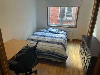 Colocation / 5 rooms apartment · 8 m², Montréal, Rue André-Jobin