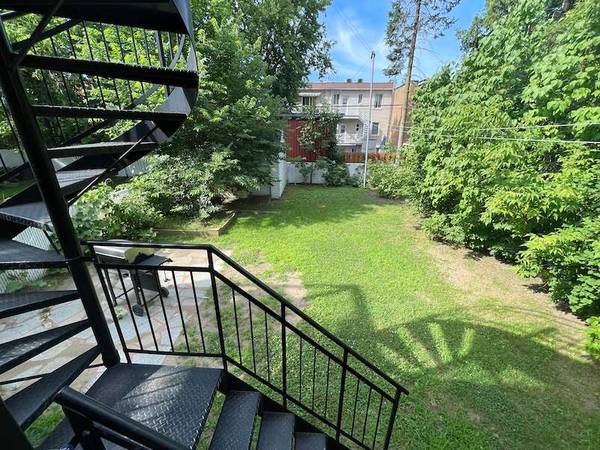Colocation / Appartement 5 pièces de 8 m², Montréal, Rue André-Jobin / Photo 6