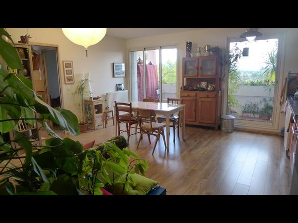 Colocation / Appartement 4 pièces de 85 m², Aix-en-Provence, Avenue du Four d'Eyglun ZAC / Photo 2
