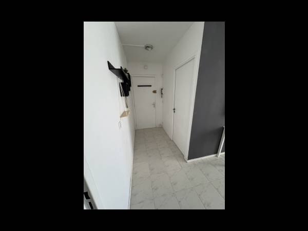 Location / Studio de 37 m², Nice, 11 Rue Dunoyer de Segonzac / Photo 2