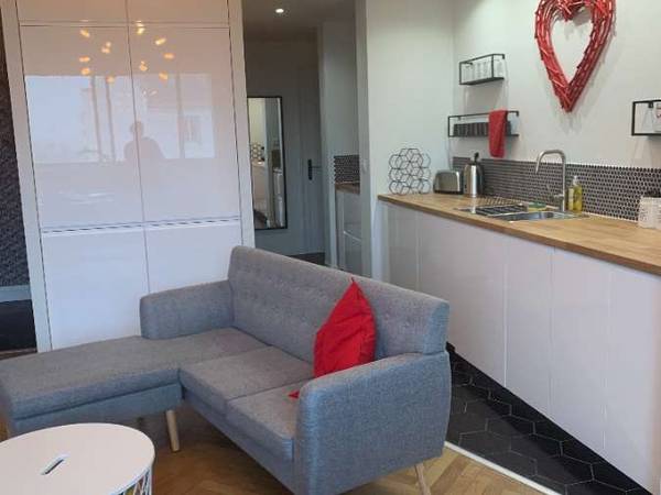 Colocation / Appartement 6 pièces de 93 m², Lyon, Avenue Paul Santy / Photo 2