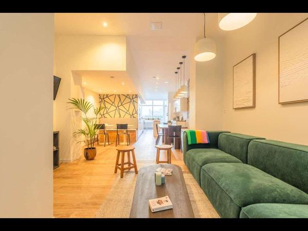 Coliving / Maison 10 pièces de 300 m², Lille, Boulevard de la Liberte / Photo 2