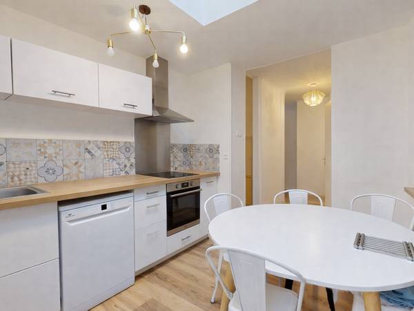 Colocation / Maison 6 pièces de 87 m², Roubaix, Rue Beaucourt / Photo 2