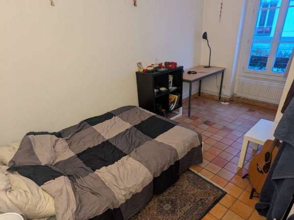 Sous-location / Appartement 4 pièces de 90 m², Paris, Rue Dugommier / Photo 2
