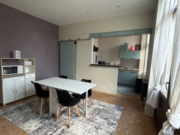 Colocation / Appartement 6 pièces de 80 m², Liège, Rue Hullos / Photo 2