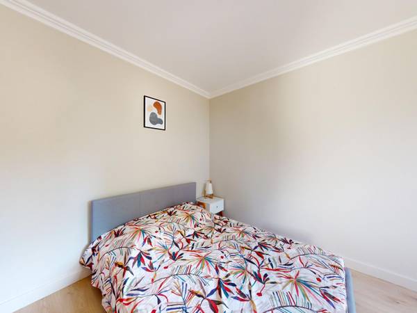 Colocation / Appartement 5 pièces de 79 m², Angers, Rue des Banchais / Photo 2