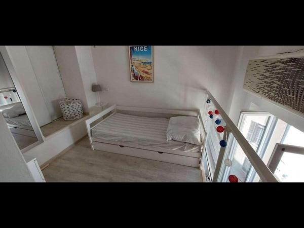 Location / Studio de 20 m², Nice, Rue de la Buffa / Photo 2