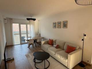 Colocation / 5 rooms apartment · 70 m², Nîmes, Rue Ménard
