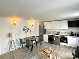 Colocation / Appartement 5 pièces de 82 m², Bordeaux, Cours Edouard Vaillant