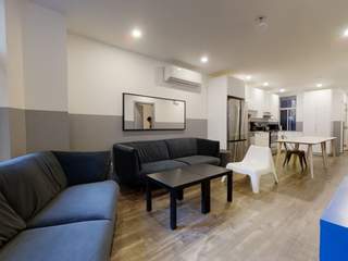 Room share / 8 rooms apartment · 175 m², Montréal