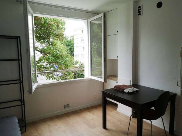 Colocation / Appartement 4 pièces de 55 m², Vitry-sur-Seine, Rue Camille Blanc / Photo 2