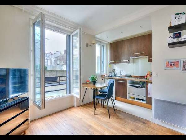 Location / Appartement 2 pièces de 28 m², Lyon, Rue Feuillat / Photo 2