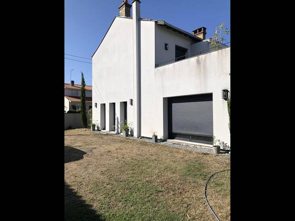 Chambre chez l'habitant / Maison 3 pièces de 130 m², Bordeaux, Rue Maréchal Fayolle / Photo 2