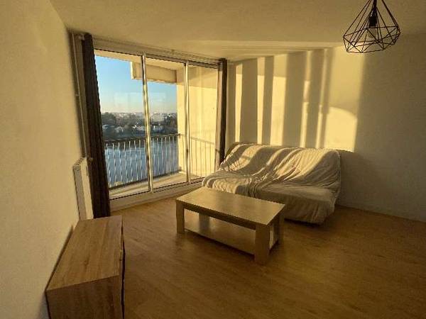 Colocation / Appartement 4 pièces de 76 m², Nantes, Boulevard François Blancho / Photo 2