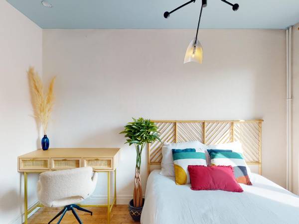 Colocation / Appartement 5 pièces de 81 m², Dijon, Rue d'Auxonne / Photo 2