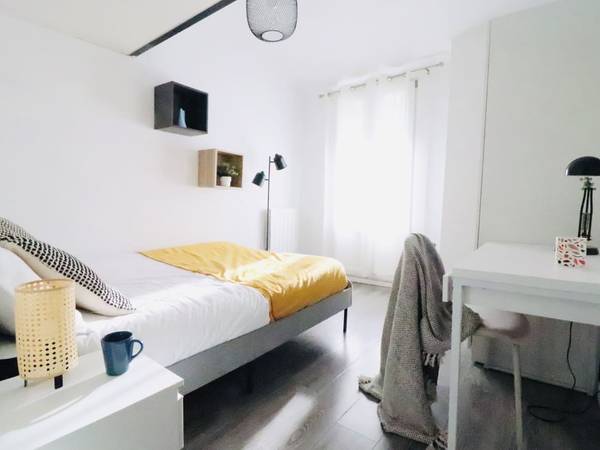 Colocation / Appartement 5 pièces de 92 m², Nice, Avenue des Arènes de Cimiez / Photo 2