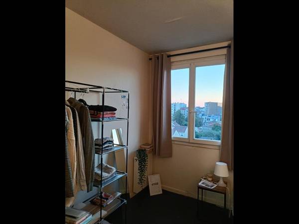 Location / Appartement 3 pièces de 50 m², Bagnolet, Avenue de la Dhuys / Photo 2
