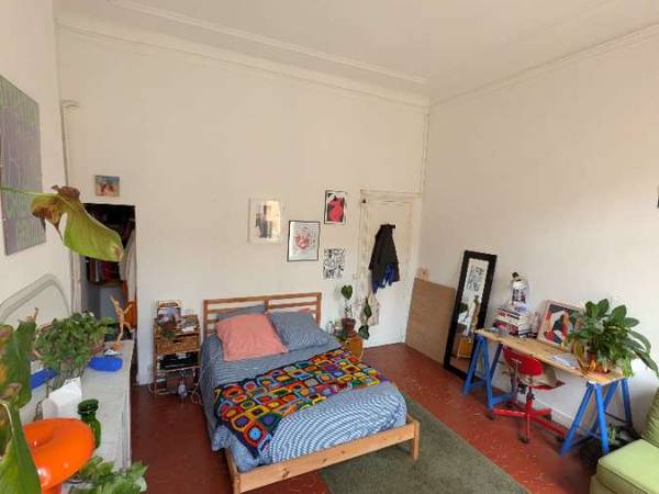Sous-location / Appartement 4 pièces de 140 m², Marseille, Rue du Coq / Photo 2