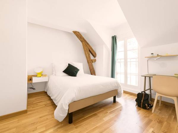 Colocation / Appartement 1 pièce de 420 m², Fontainebleau, 17 Rue Royale, / Photo 20