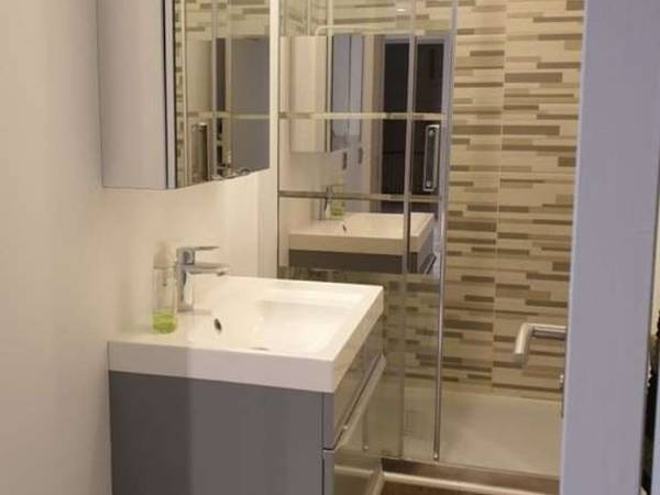 Flatsharing / 5-bedroom flat · 113 m², Lyon, Avenue Barthélémy Buyer / Photo 2