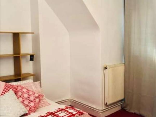 Location / Appartement 3 pièces de 60 m², Rouen, Rue des Bonnetiers / Photo 2