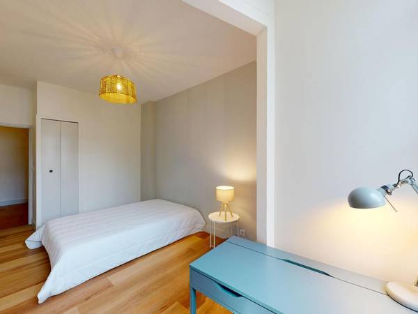 Colocation / Appartement 6 pièces de 164 m², Aix-en-Provence / Photo 20
