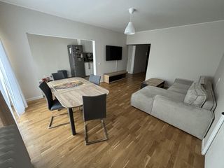 Colocation / 4 rooms apartment · 94 m², Metz, Avenue de Strasbourg