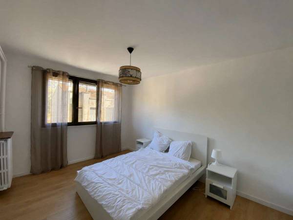 Flatsharing / 3-bedroom flat · 70 m², Lyon, Rue Père Chevrier / Photo 2