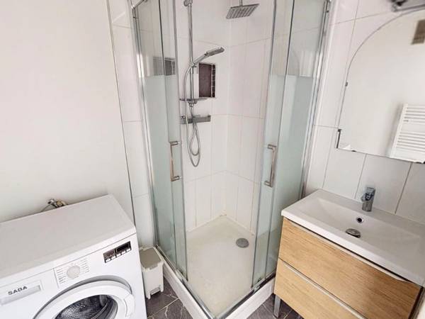Colocation / Appartement 4 pièces de 60 m², Orléans, Boulevard de Quebec / Photo 8