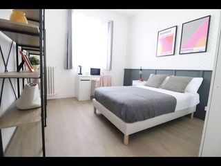 Flatsharing / 5-bedroom flat · 82 m², Nice, Rue Châteauneuf