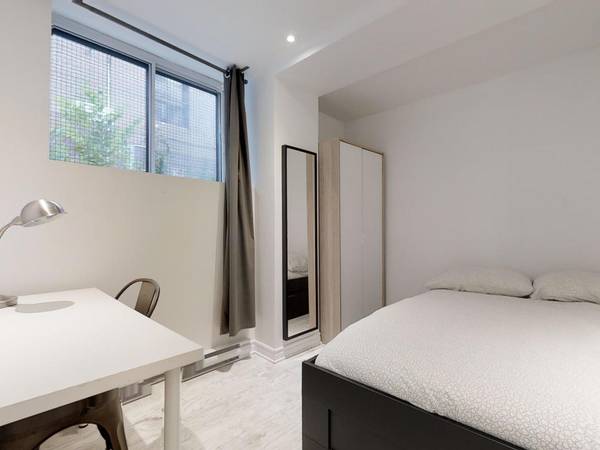 Colocation / Appartement 5 pièces de 100 m², Montréal / Photo 11