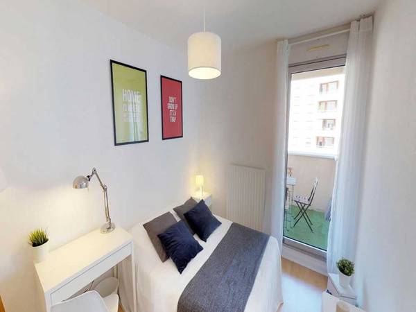 Flatsharing / 5-bedroom flat · 100 m², Lyon, Rue Juliette Récamier / Photo 2