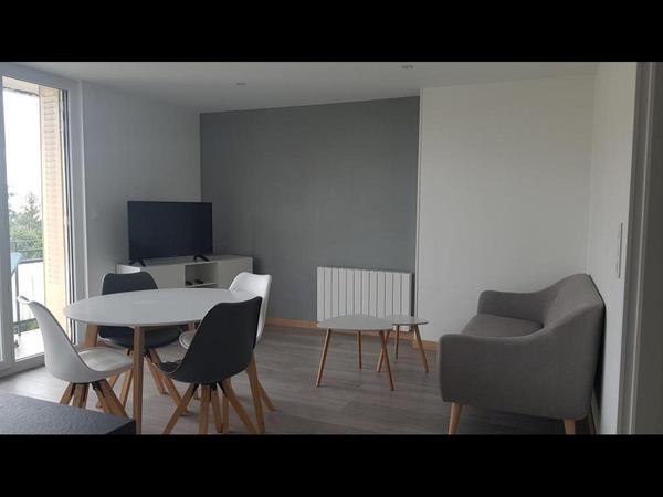 Colocation / Appartement de 68 m², Dijon / Photo 2