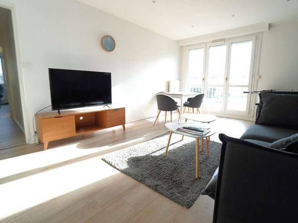 Colocation / Appartement 5 pièces de 100 m², Le Mans, Avenue du Général de Gaulle / Photo 6