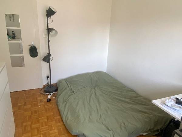 Sous-location / Appartement 6 pièces de 75 m², Saint-Sulpice, Rue du Centre / Photo 9