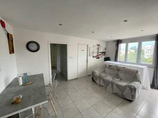 Room share / 4 rooms apartment · 66 m², Grenoble, Avenue Jules Vallès
