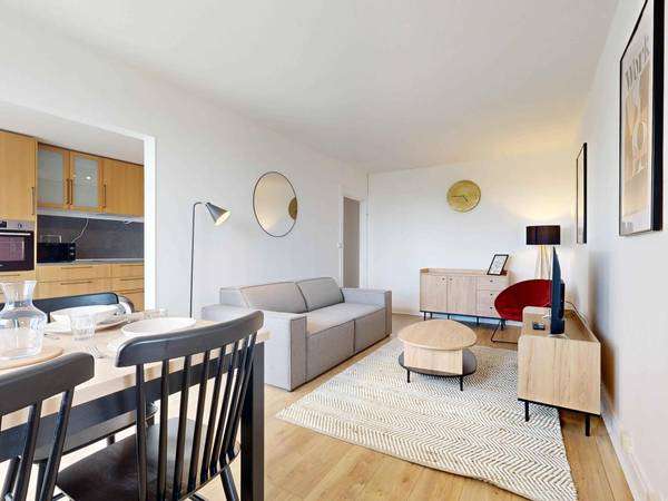 Colocation / Appartement 5 pièces de 90 m², Massy, 1 Rue du Métro Charonne, / Photo 2