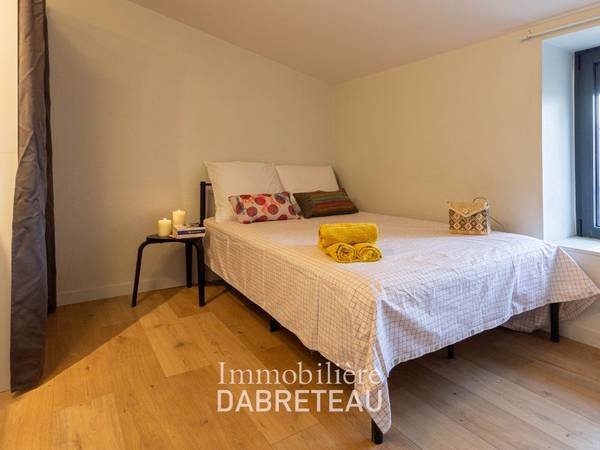 Colocation / Loft/atelier 8 pièces de 150 m², Vénissieux, Rue de l'Industrie / Photo 9