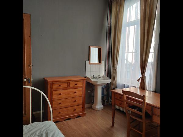 Colocation / Maison 9 pièces de 135 m², Lille, Rue Alexandre Leleux / Photo 2