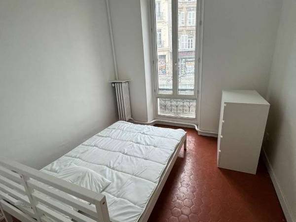 Colocation / Appartement 4 pièces de 110 m², Marseille, Cours Lieutaud / Photo 9