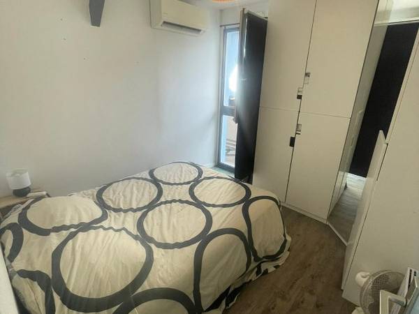 Location / Duplex 2 pièces de 55 m², Bordeaux, Rue Camille Godard / Photo 6