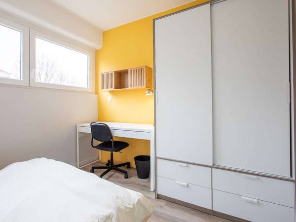 Colocation / Appartement 4 pièces de 77 m², Besançon, Rue Lucien Febvre / Photo 10