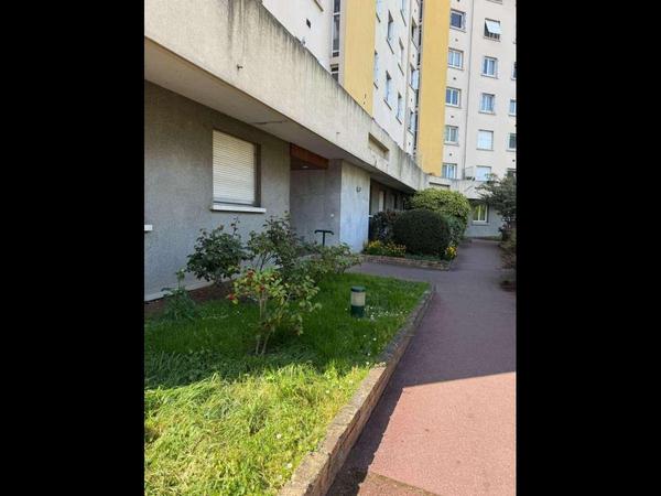 Colocation / Appartement 5 pièces de 80 m², Choisy-le-Roi, Avenue du 25 Août 1944 / Photo 14