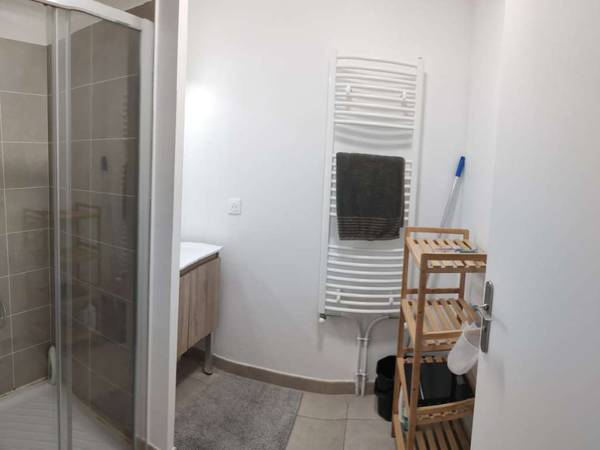 Colocation / Appartement 6 pièces de 105 m², Villejuif, Allée Arnaud Beltrame / Photo 6