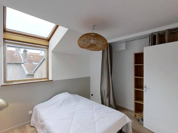 Colocation / Appartement 5 pièces de 80 m², Nancy, Place des Vosges / Photo 2