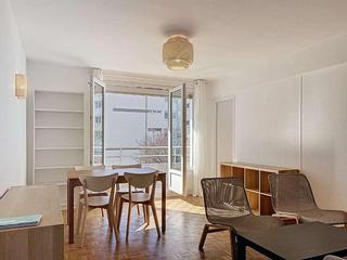 Colocation / Appartement 5 pièces de 82 m², Orléans, Allée des Roseraies