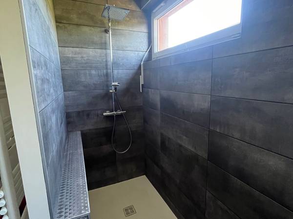 Homestay / 4-bedroom flat · 75 m², Le Creusot, Rue Jean Jaures / Photo 2