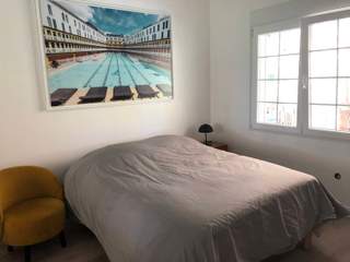 Room in a live-in landlord's home / 1 room house, Fontainebleau