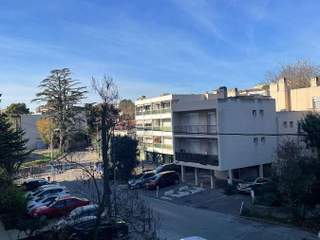 Colocation / Appartement 4 pièces de 90 m², Aix-en-Provence, Chemin du Coton Rouge