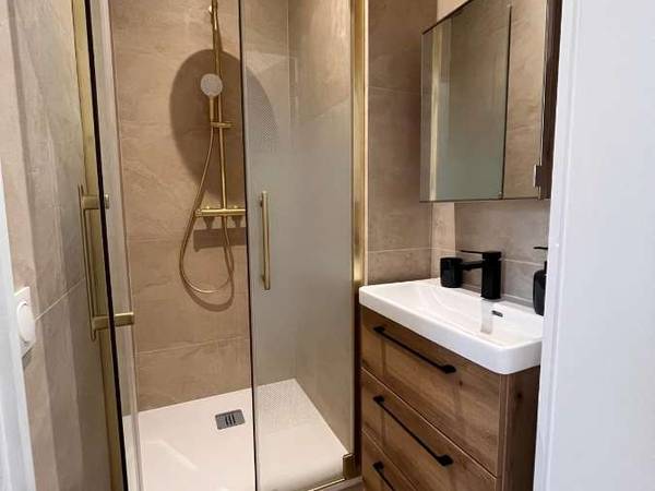 Colocation / Appartement 4 pièces de 50 m², Nice, Rue de la Reine Jeanne / Photo 2